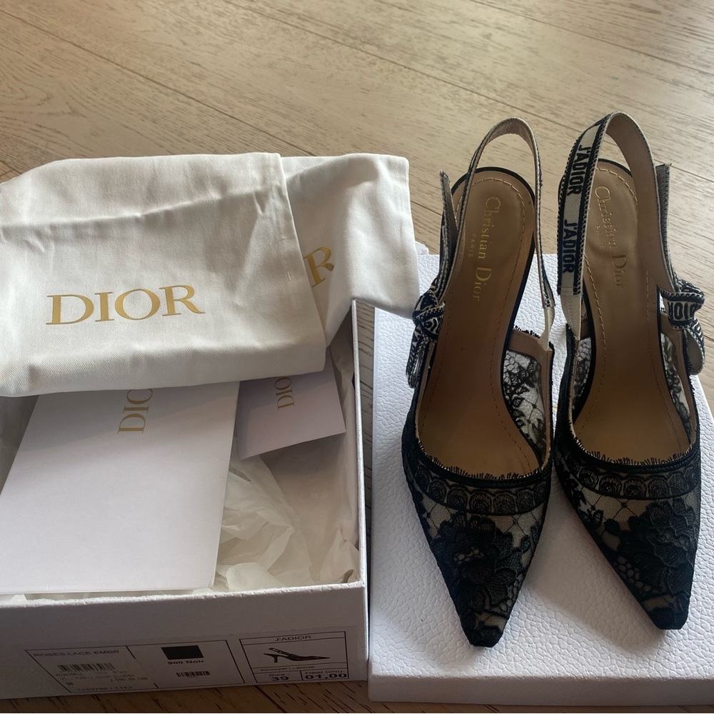 Christian Dior J' DIOR SLINGBACK PUMP in Roses Lace Embroidery